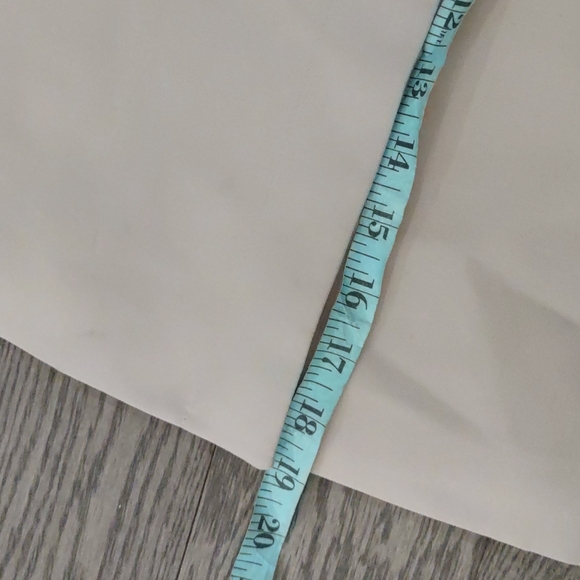 Beautiful trench coat by lucent☘️🍀🌼 - Picture 7 of 12